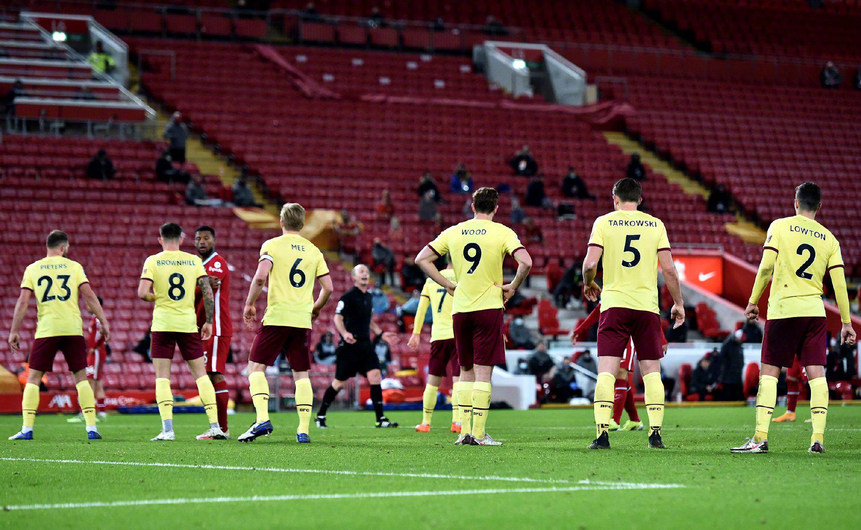 点出了一个 点出了一个